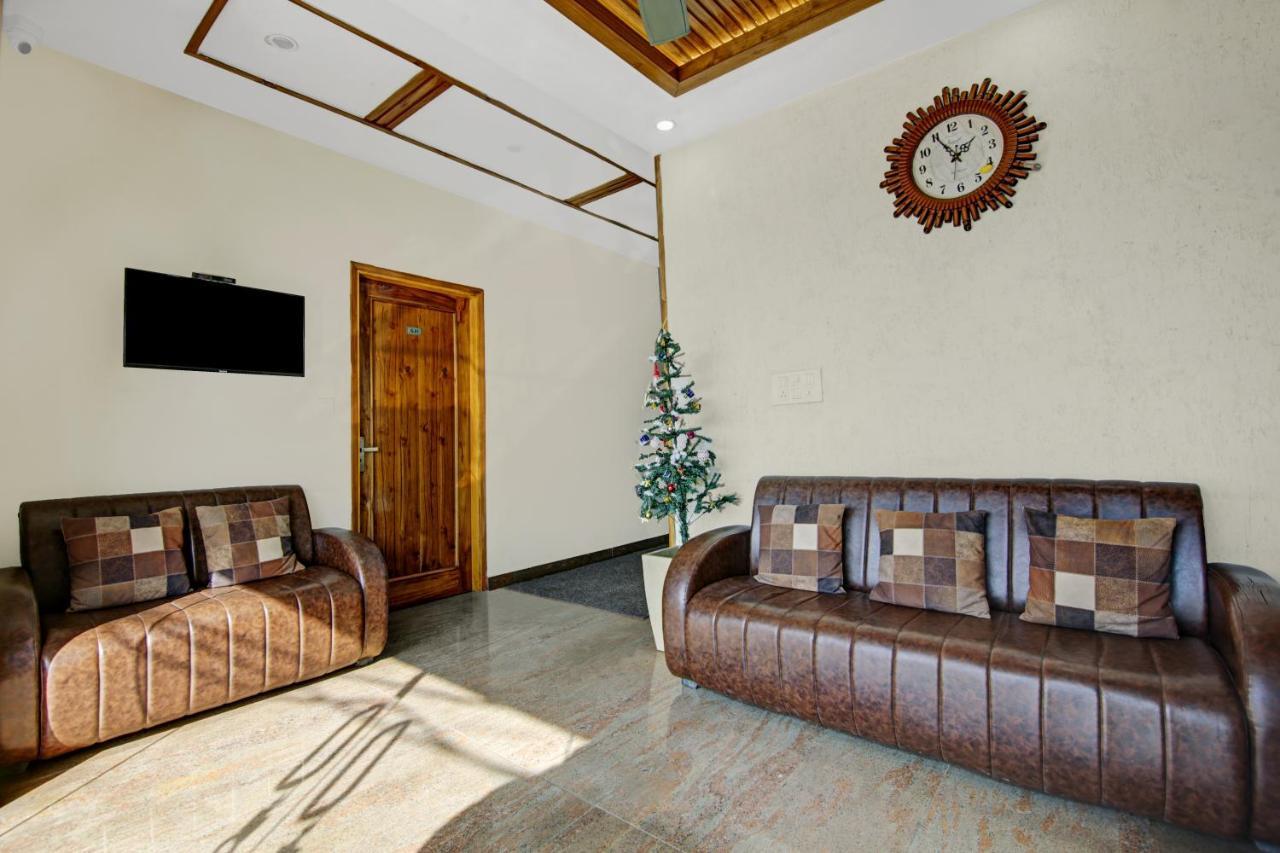 Treebo Royal Salute, Zirakpur Exterior foto