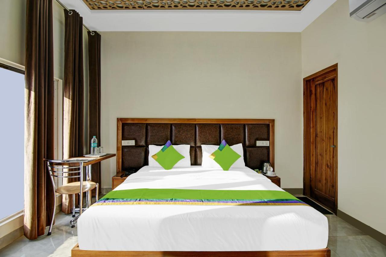 Treebo Royal Salute, Zirakpur Exterior foto