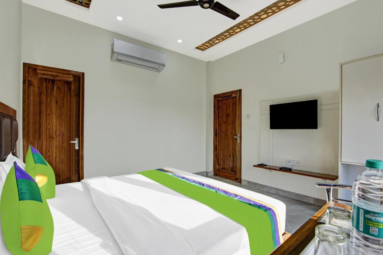 Treebo Royal Salute, Zirakpur Exterior foto